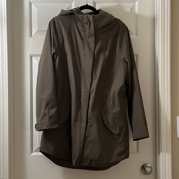 Athleta Jackets & Coats Athleta Lakeview Rainout Parka Poshmark